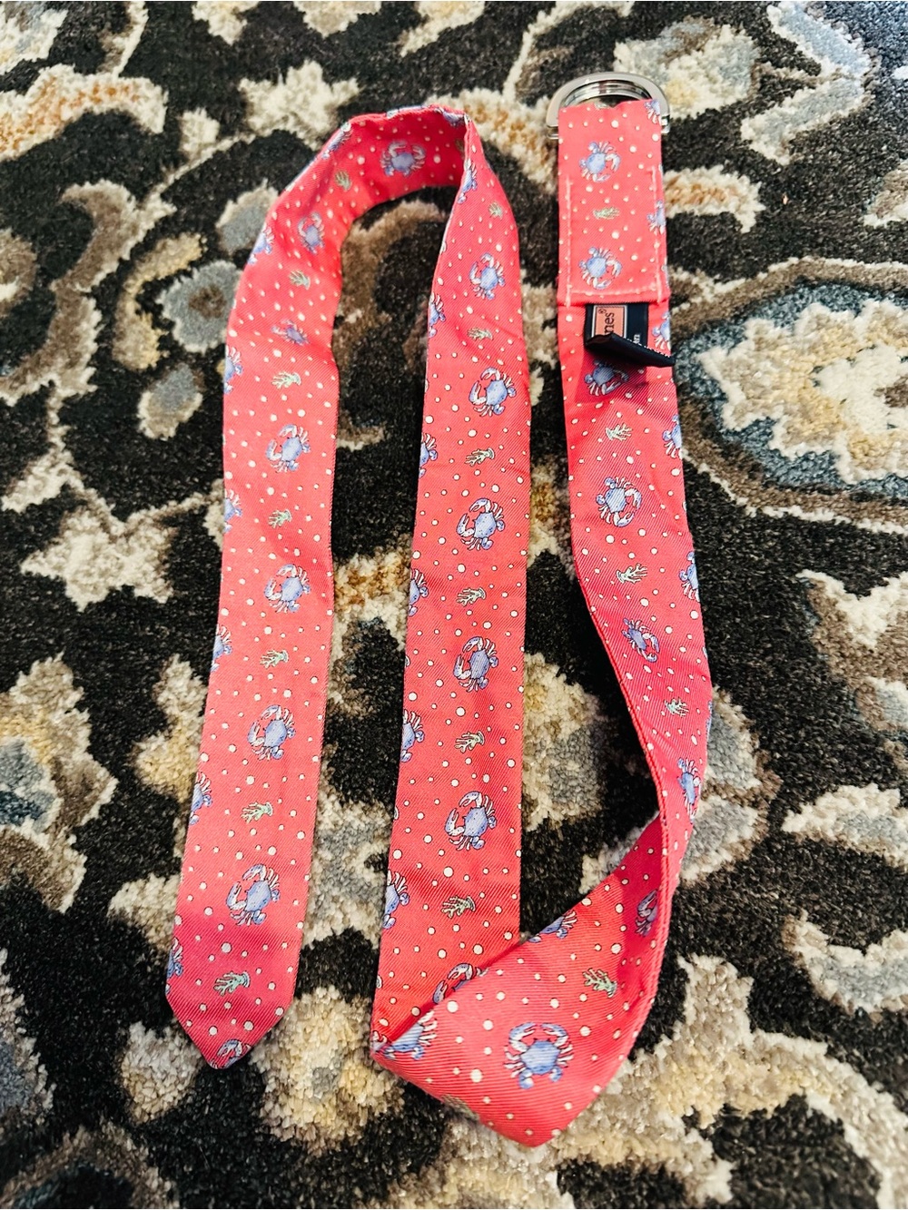 Vineyard Vines Coral Red Crab Pattern Belt